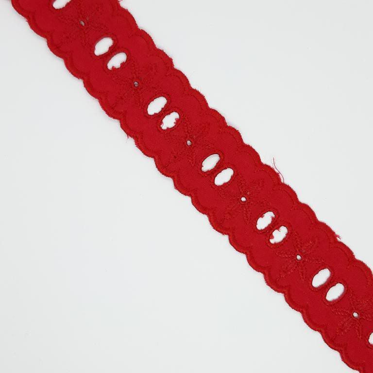 Tira bordada con pasacinta 2,5 cms