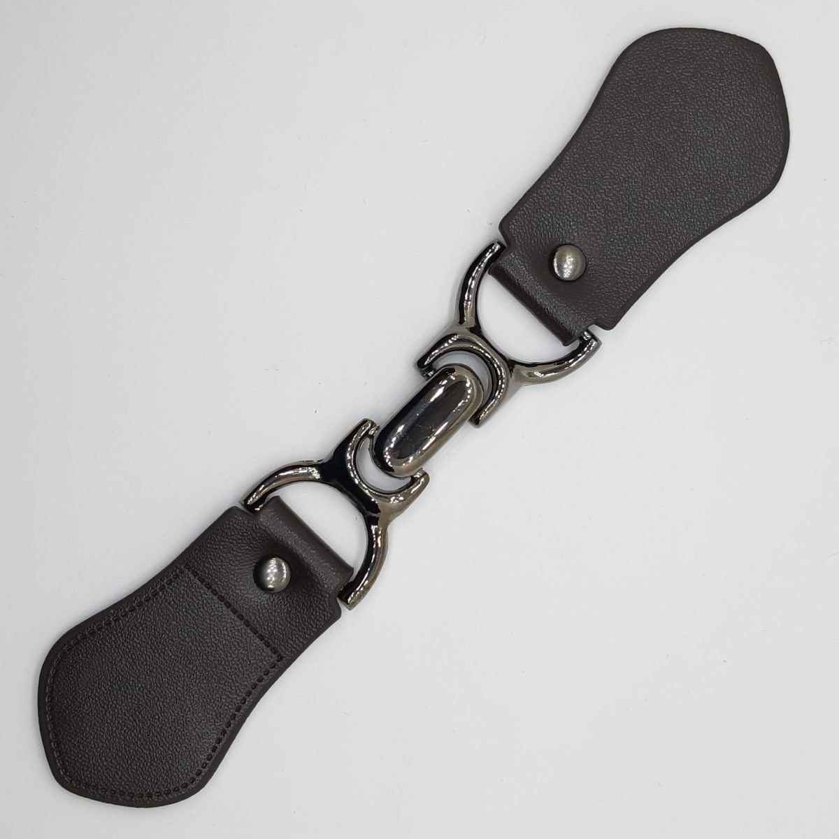 Broche trenca marrón pavonado