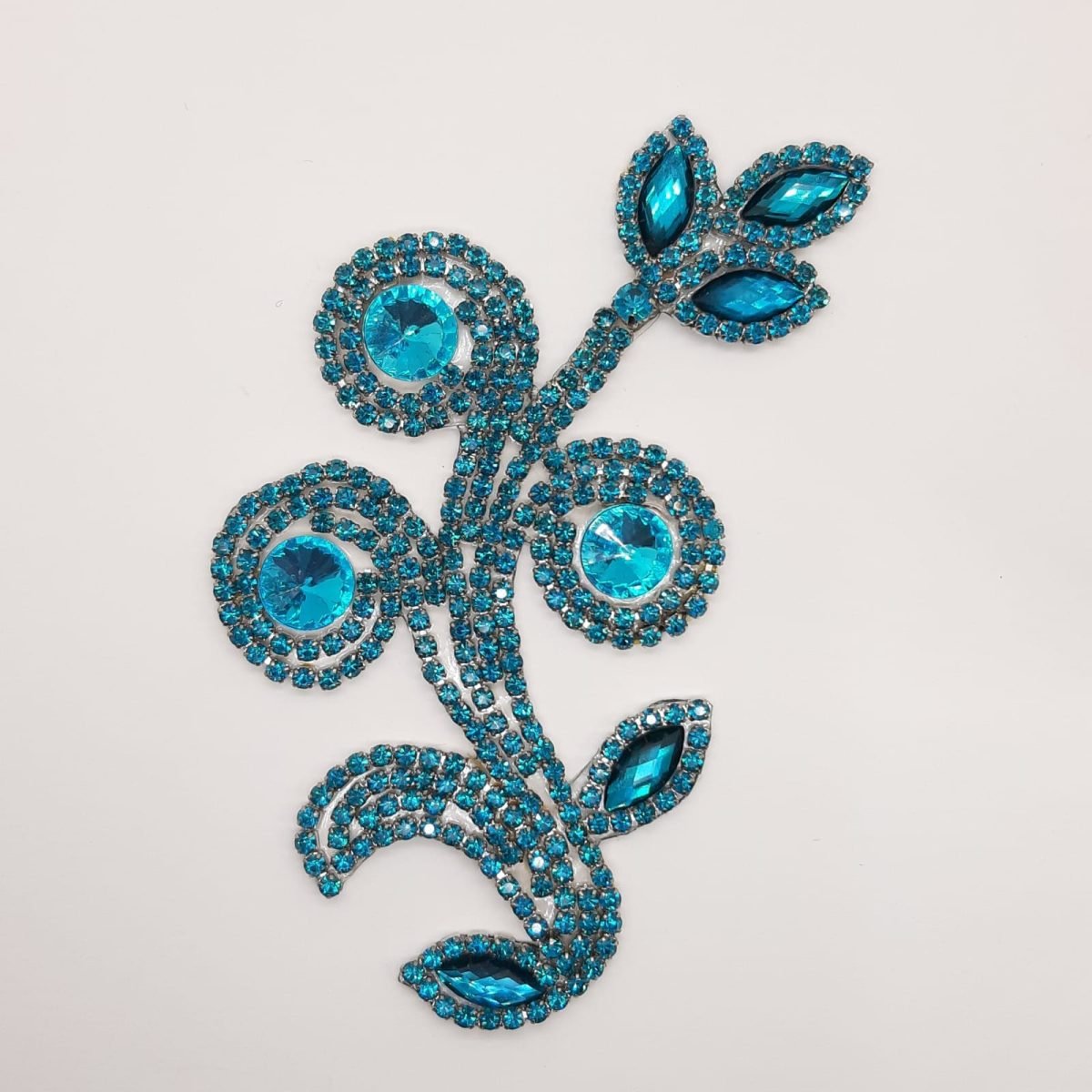 Aplique flor piedras cristal strass termoadhesivo turquesa