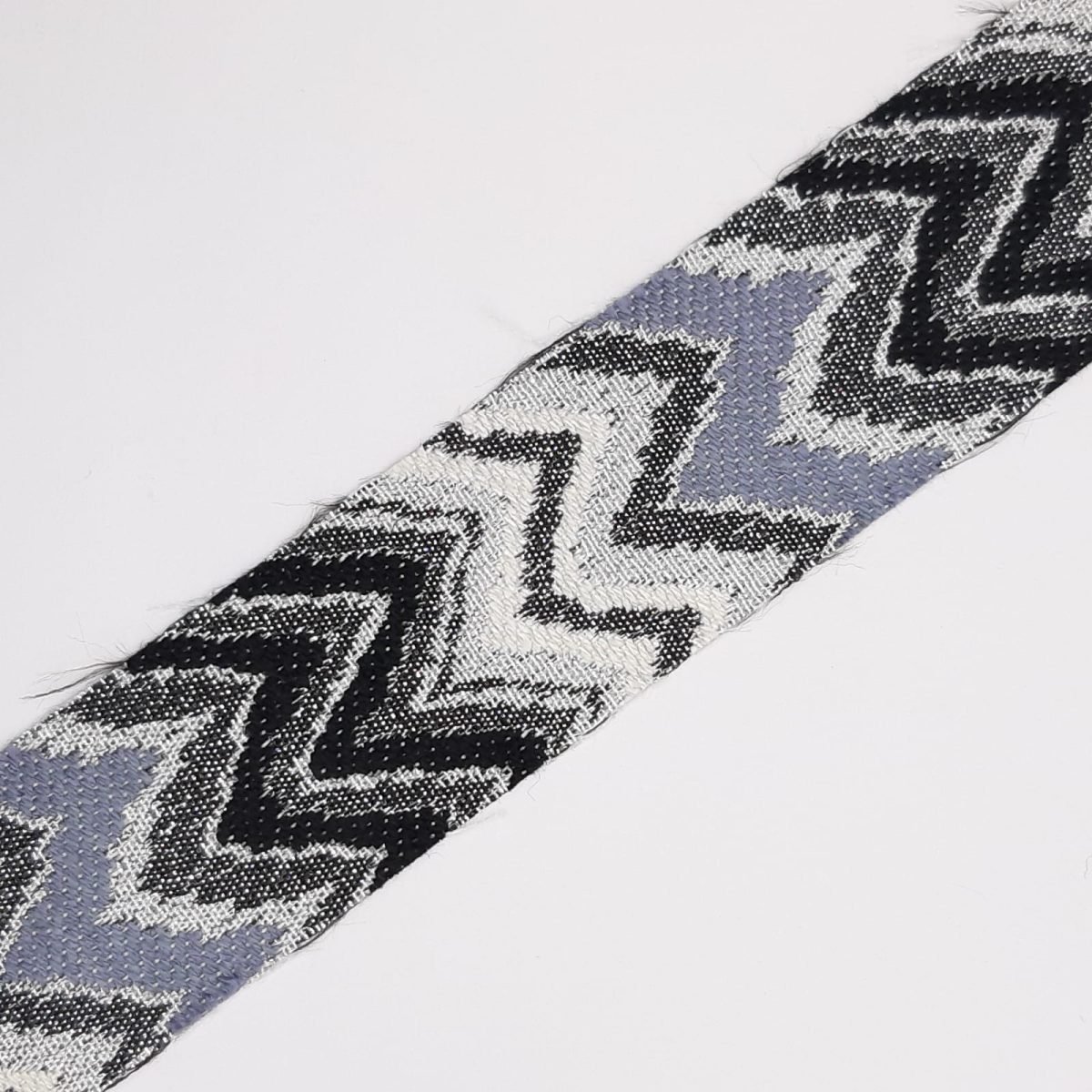 Galón dibujo zig zag 3 cms