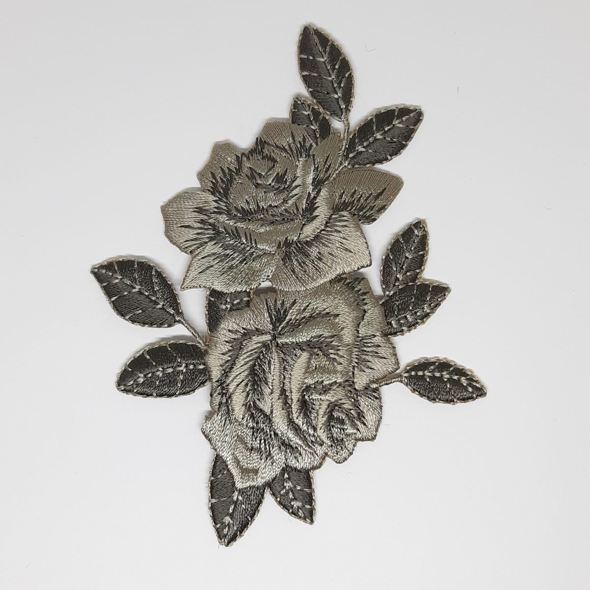 Aplicación bordada termoadhesiva floral camel