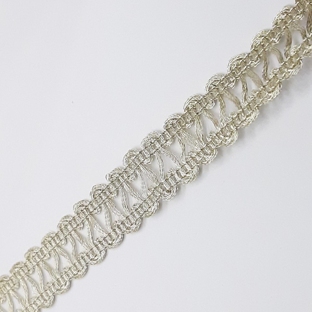 Galón pasamanería metalizada color oro claro de 1,5 cms