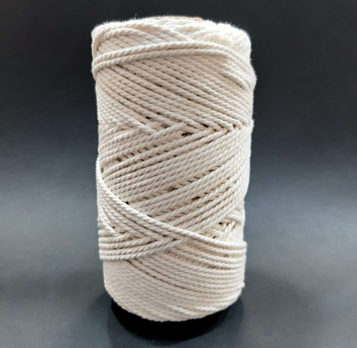Cordón de macramé 2 mm