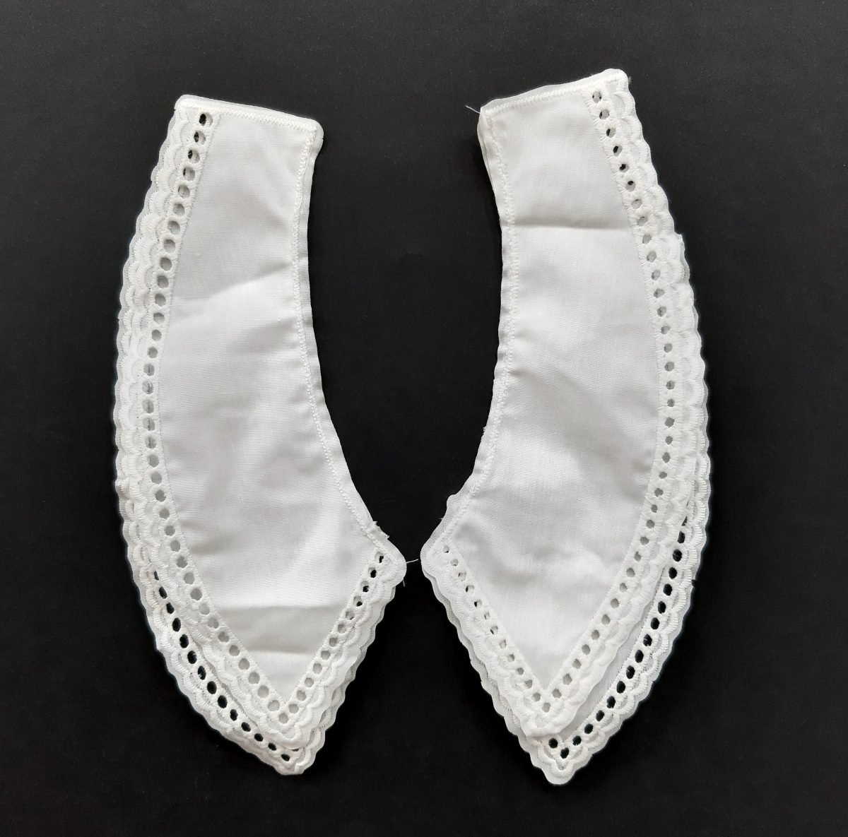 Cuello bordado blanco para camisetas, sudaderas, jerseys,..