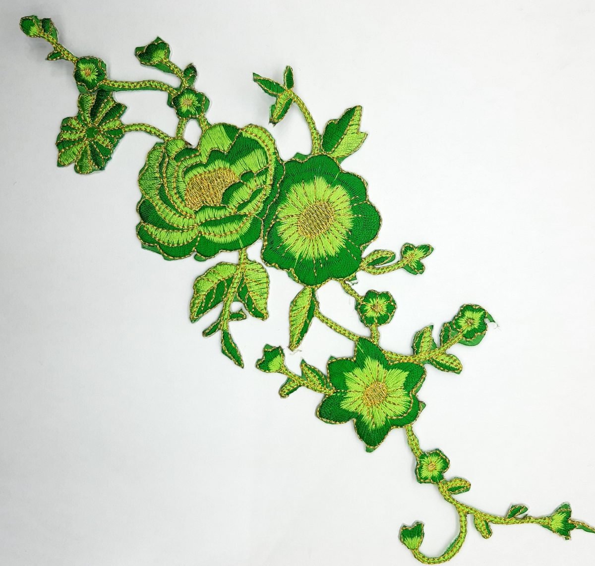 Aplicación termoadhesiva flor verde