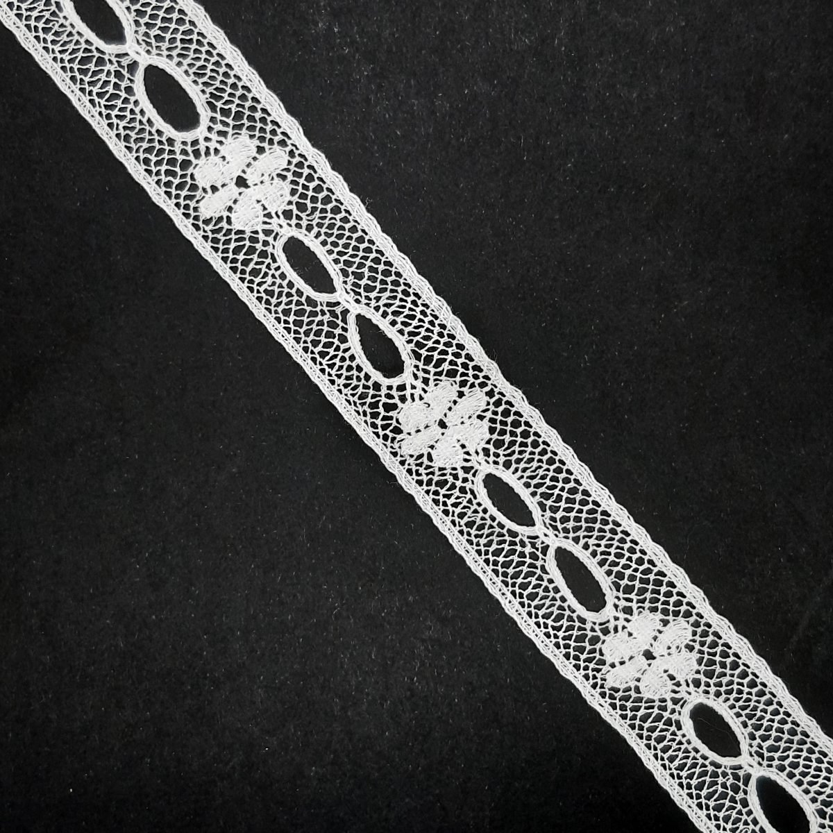 Pasacinta encaje valencie blanco