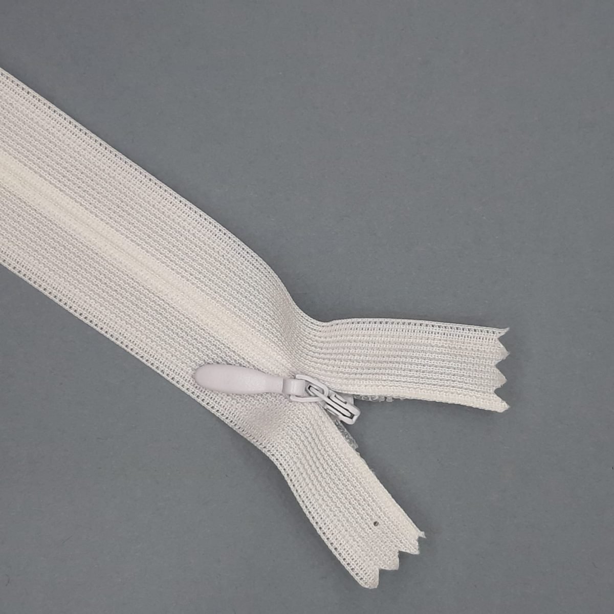 Cremallera invisible malla 3 cerrada blanco