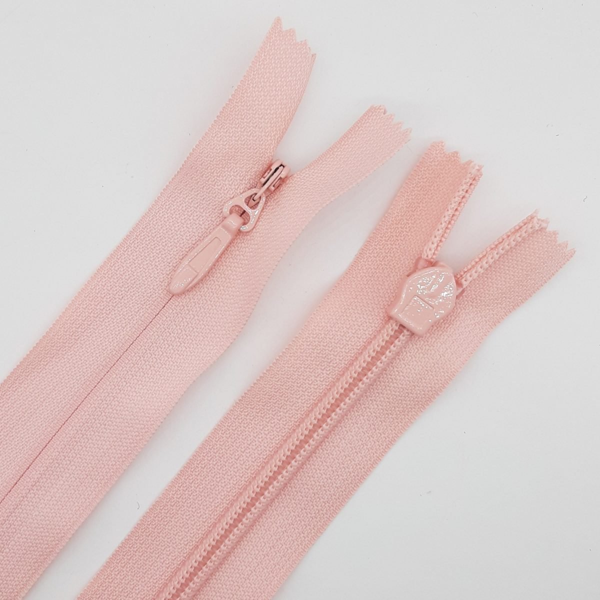 Cremallera invisible súper reforzada de 60 cms rosa