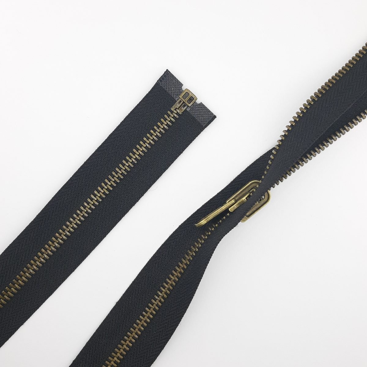 Cremallera reversible separador negro 80 cms