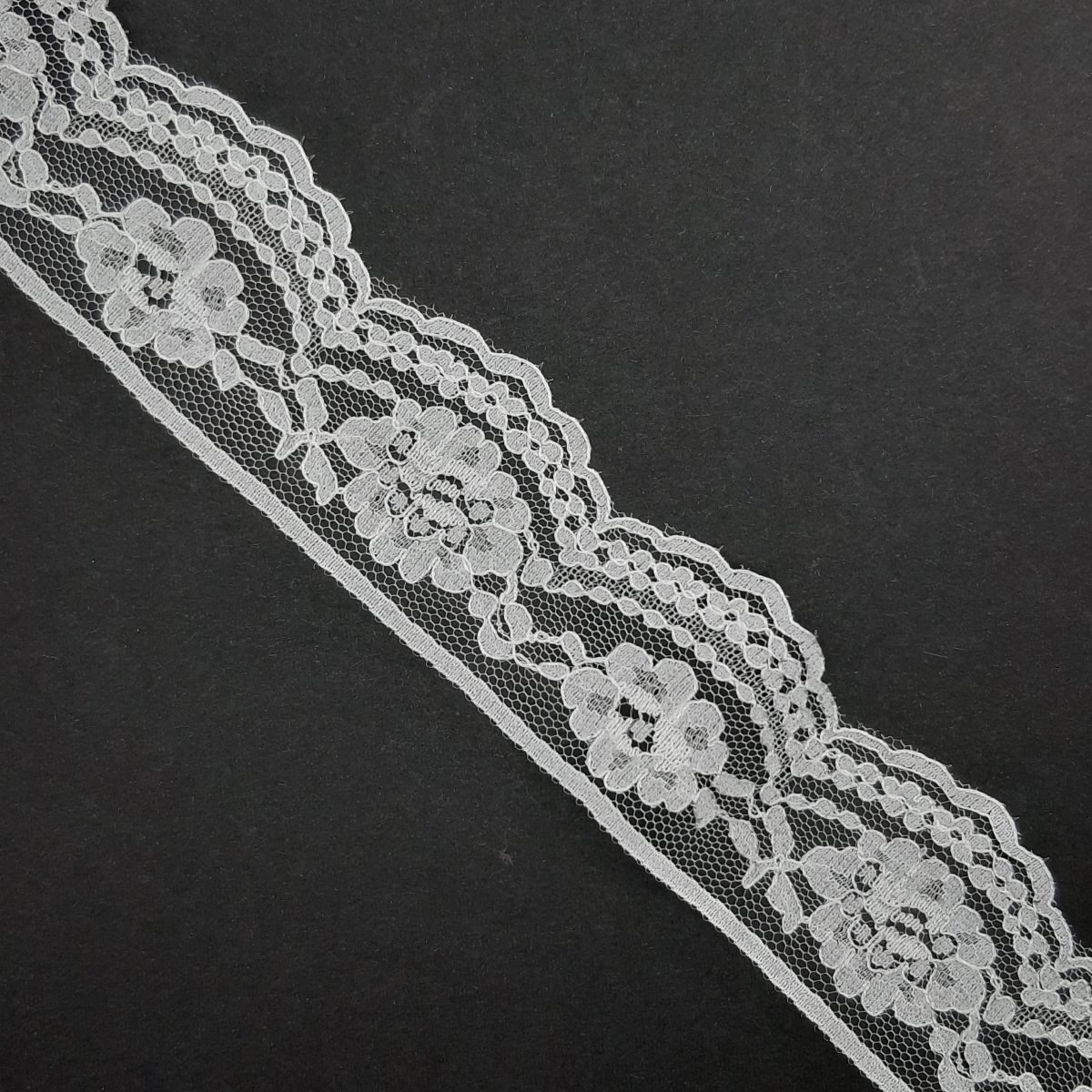 Encaje de nylon de 4 cms