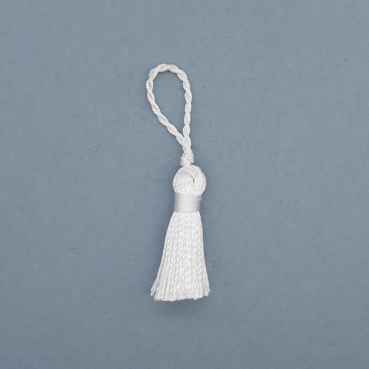 Borla pequeña 3 cms